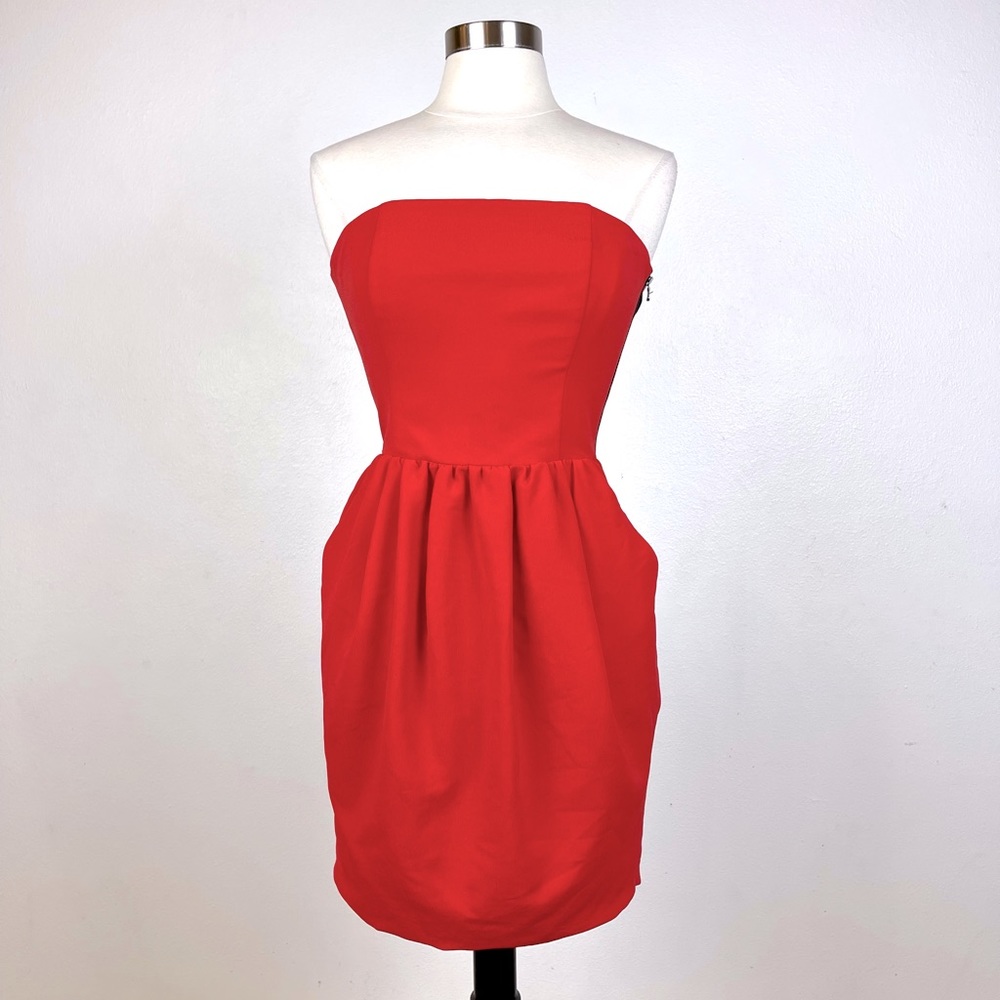 RACHEL ROY persimmon red caged back strapless mini dress. Size 6. Pockets!